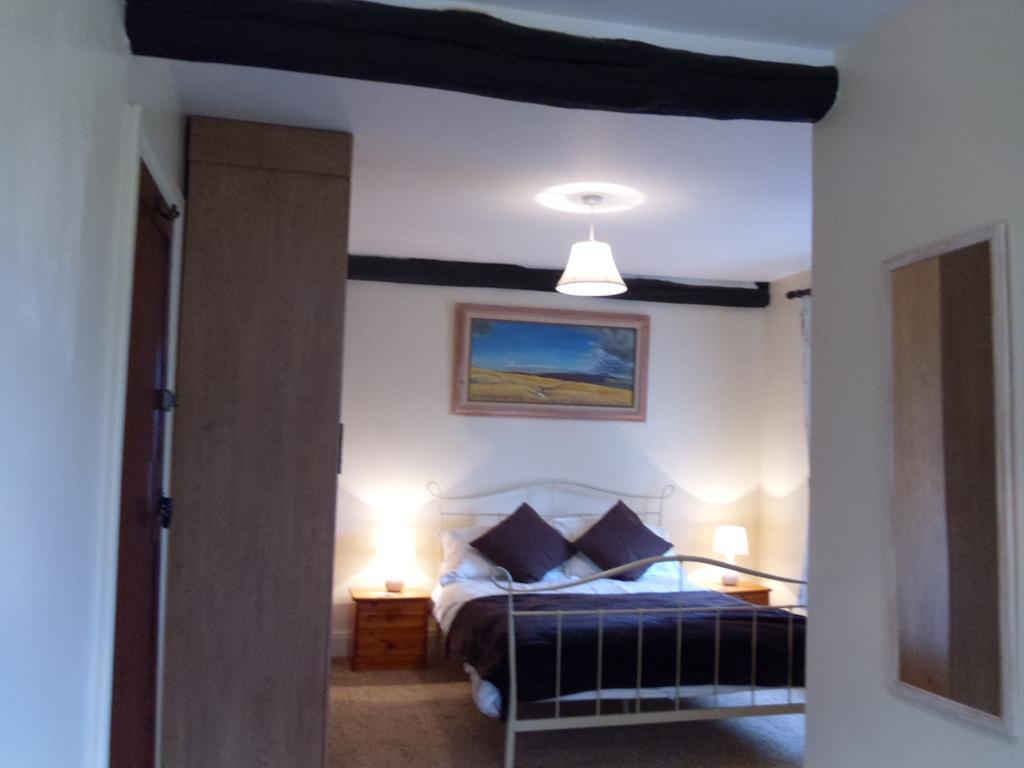 Tithe Barn Bed And Breakfast Carnforth Exterior photo